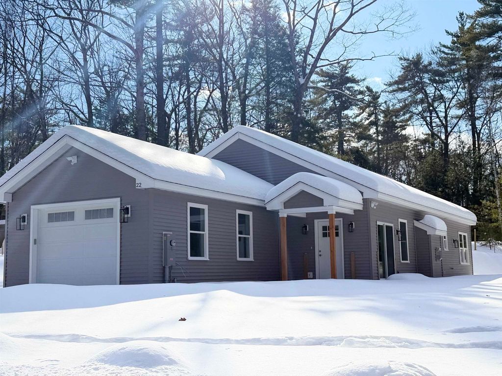Photo of 22 Sundorf Street, Moultonborough, NH 03254 (MLS # 5068851)
