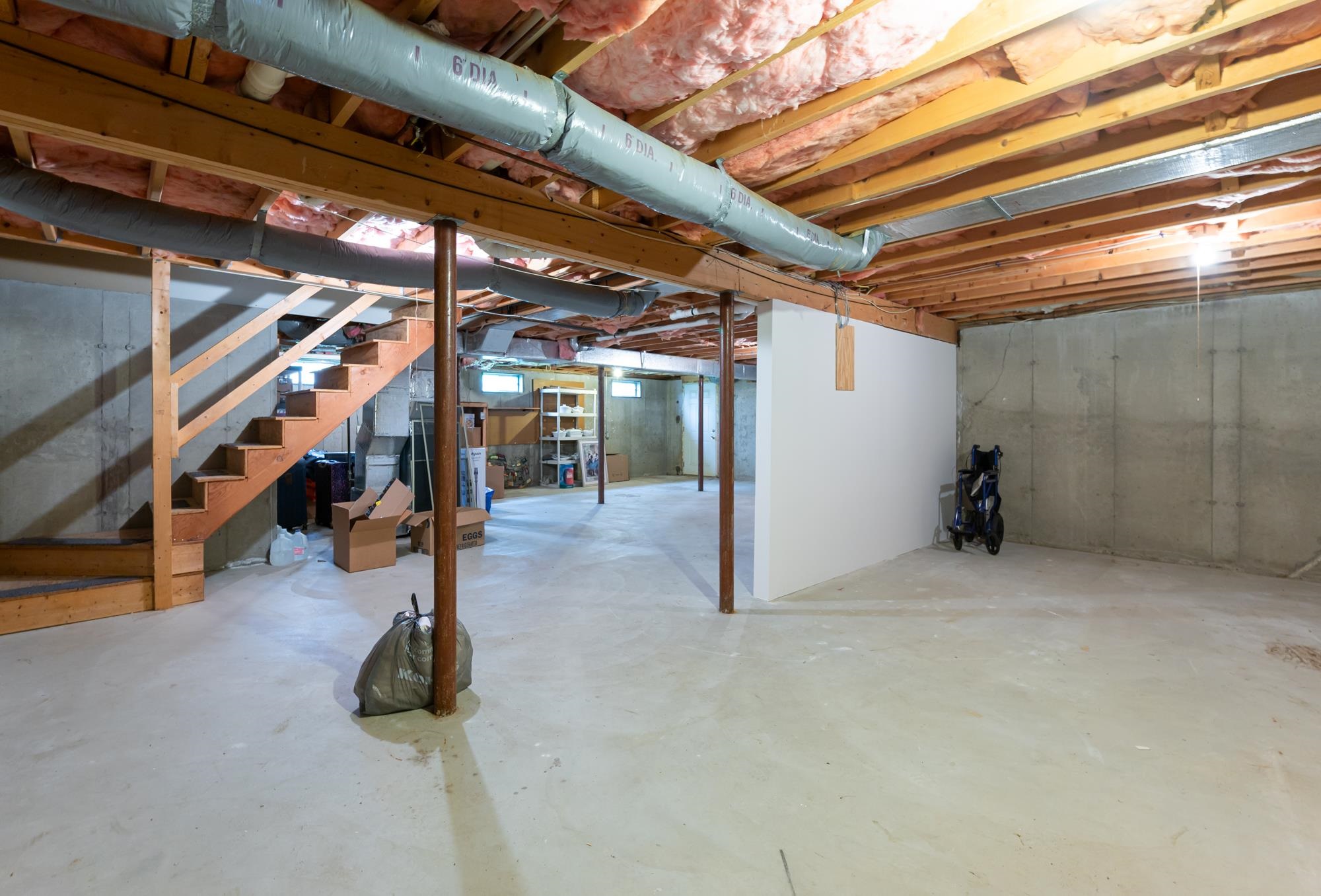 Nashua, New Hampshire 03063, United States, 3 Bedrooms Bedrooms, ,3 BathroomsBathrooms,Residential,Pending,140203