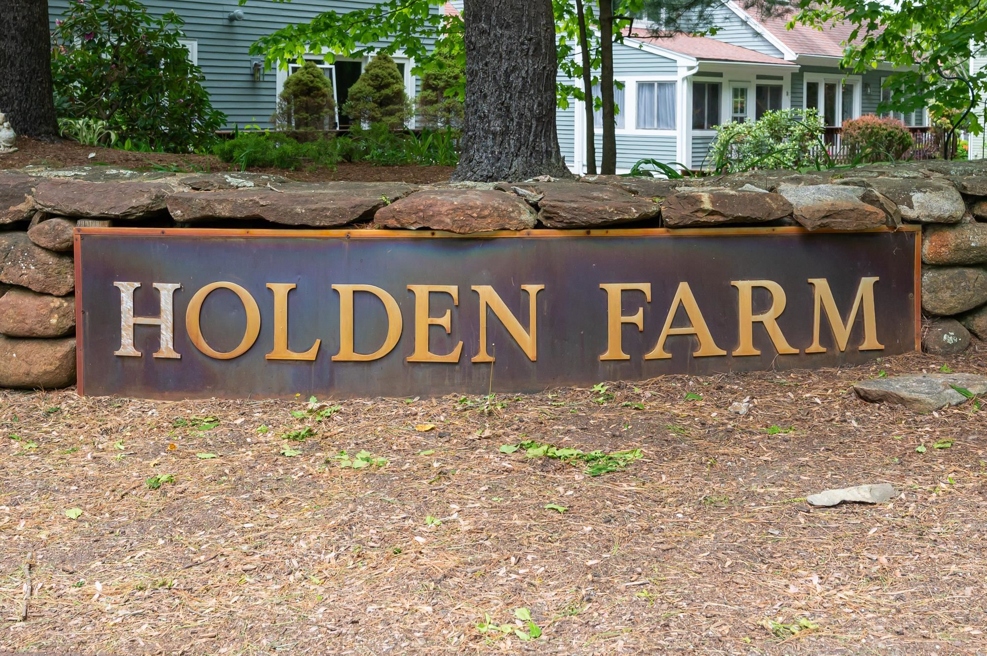 Nashua, New Hampshire 03063, United States, 3 Bedrooms Bedrooms, ,3 BathroomsBathrooms,Residential,Pending,140203