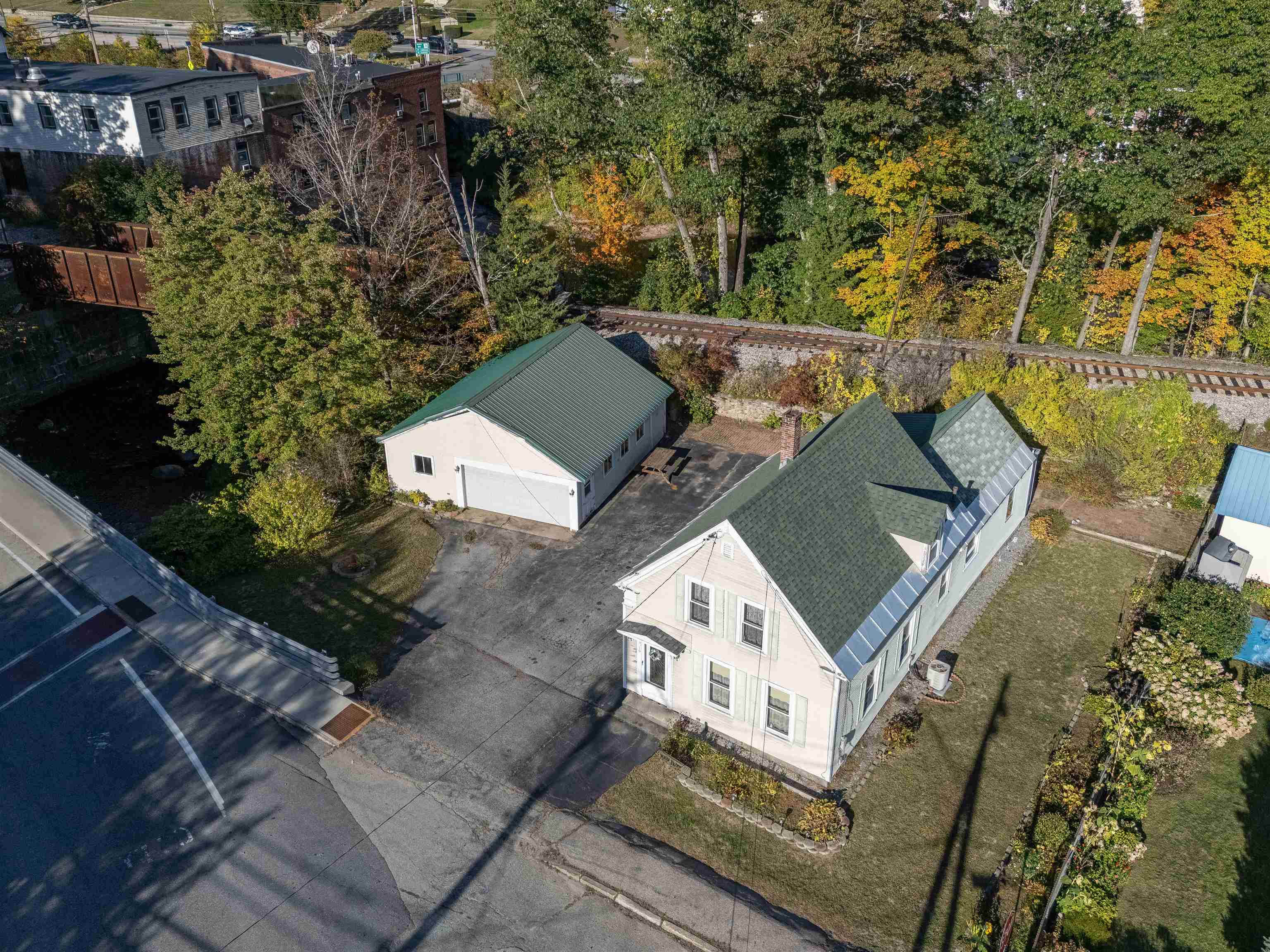 10 Mill Street