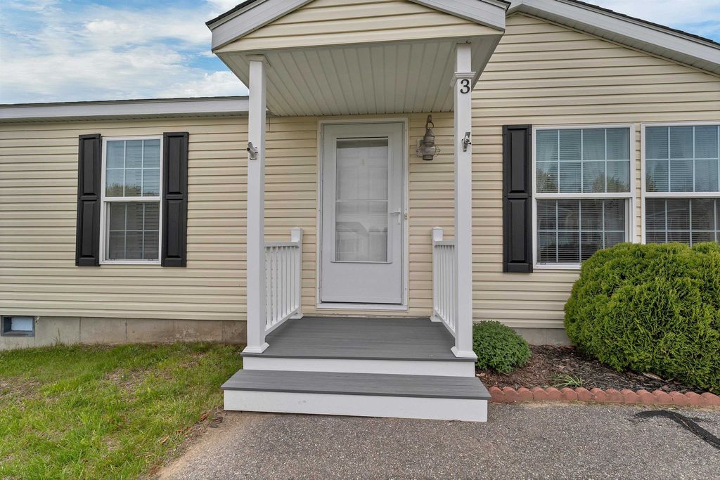 Photo of 3 Eagle Nest Drive, Franklin, NH 03235 (MLS # 5089121)