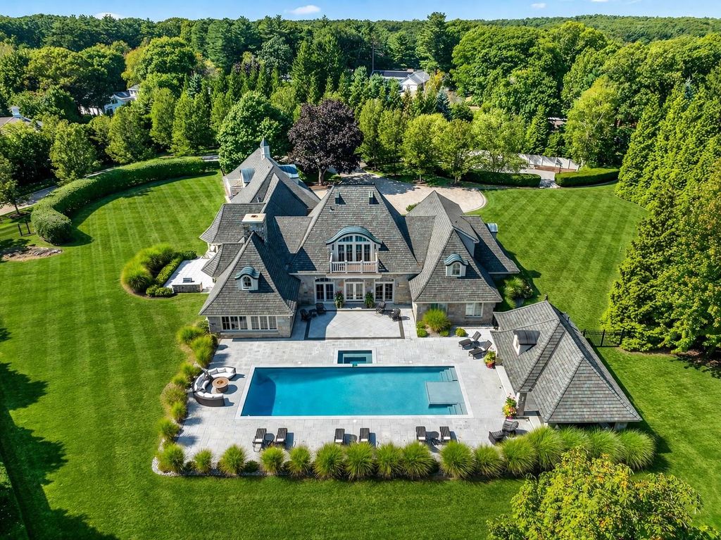 Photo of 85 Wentworth Road, Rye, NH 03870 (MLS # 5084735)