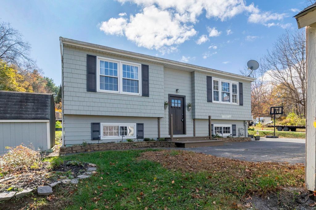 Photo of 5 Nel Mar Heights, Claremont, NH 03743 (MLS # 5067608)