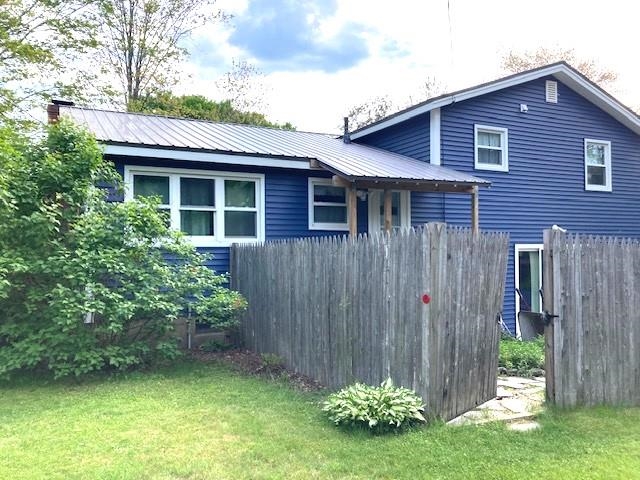15 Vernon Avenue