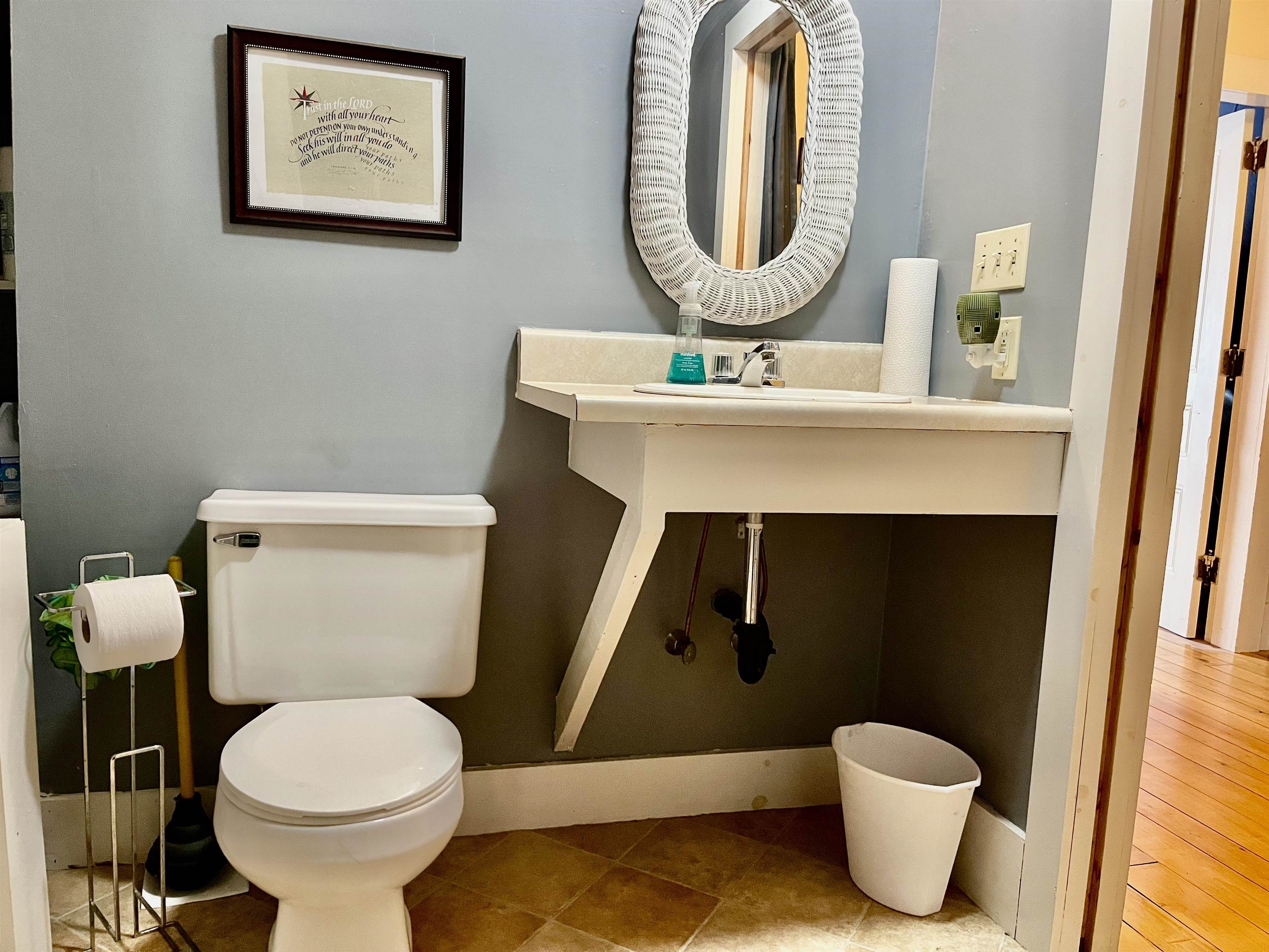 Lyndon, Vermont 05851, United States, 5 Bedrooms Bedrooms, ,3 BathroomsBathrooms,Residential,Active,149717