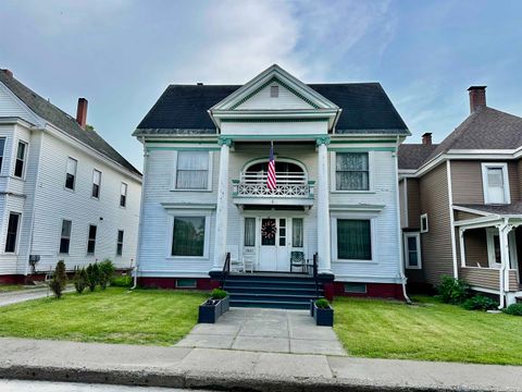 51 Maple Street Lyndon VT 05851