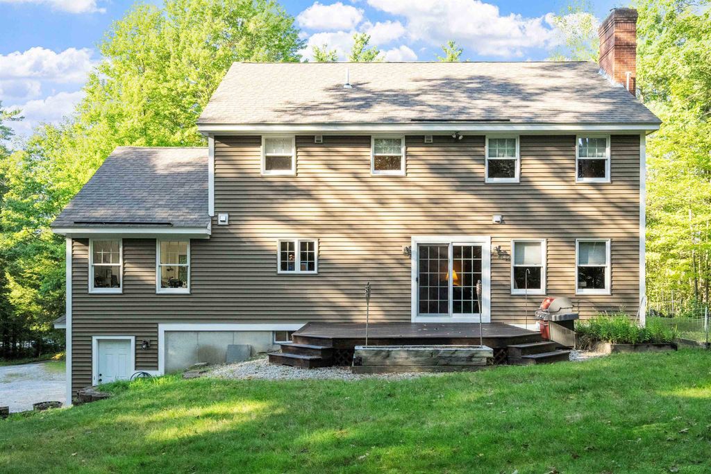 Photo of 104 Brown Hill Road, Bow, NH 03304 (MLS # 5060751)