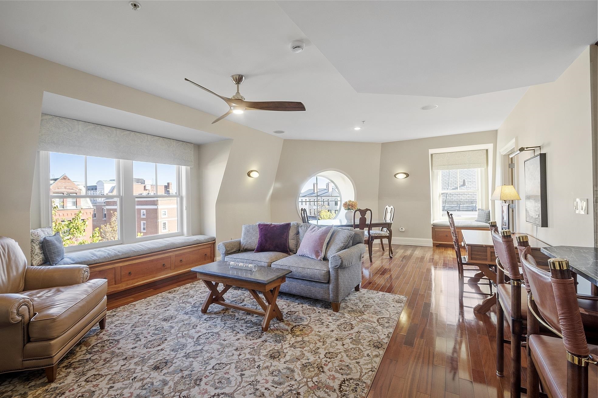 18 Congress Street 405