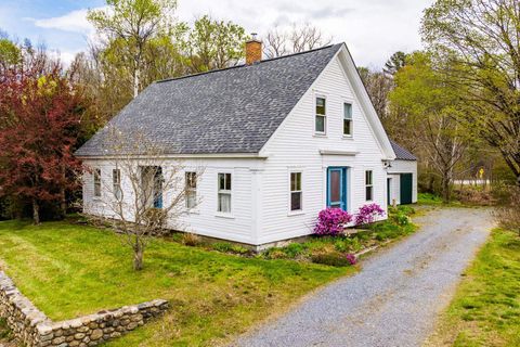 Photo of 136 Route 10, Piermont, NH 03779 (MLS # 5088858)
