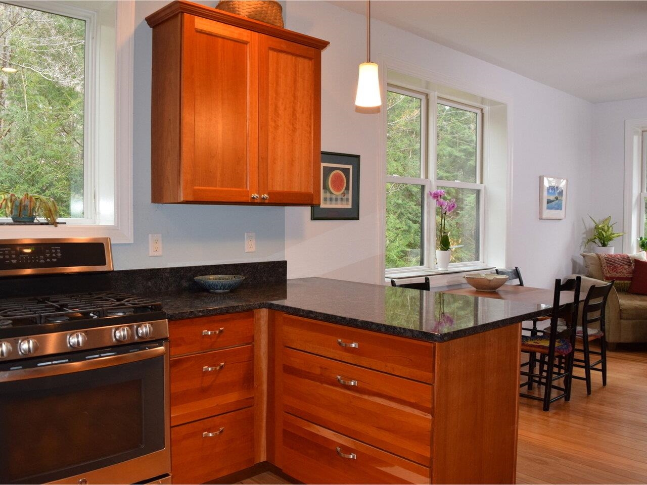 311 Brown Hill West