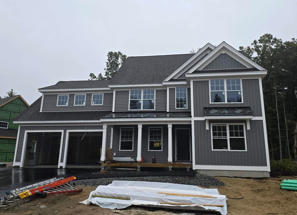 Photo of 16 Tallarico Street #24, Litchfield, NH 03052 (MLS # 5081859)