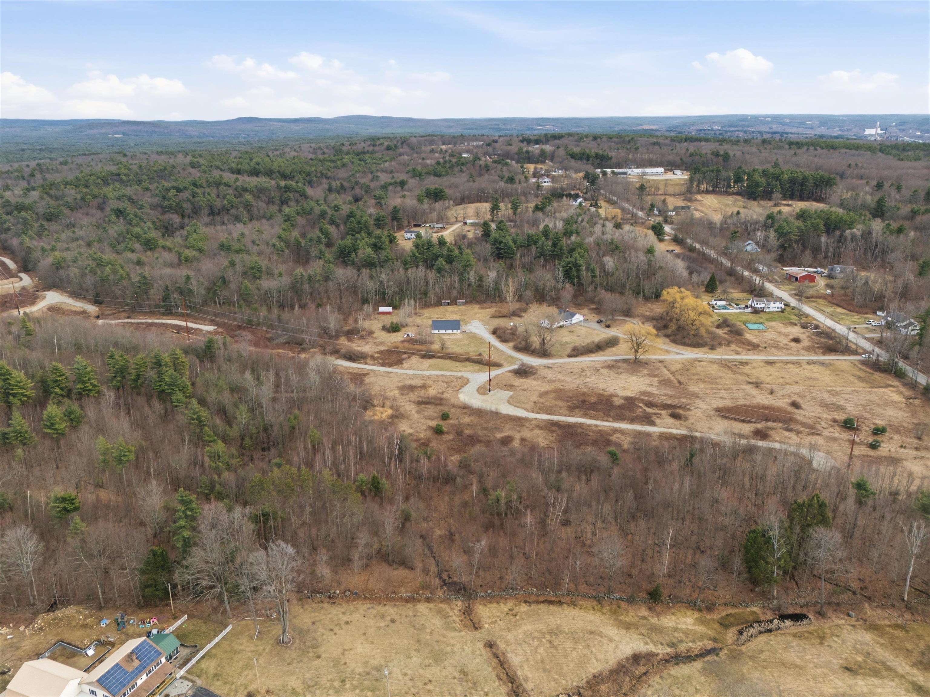 629 635 Fourth Range Road 635