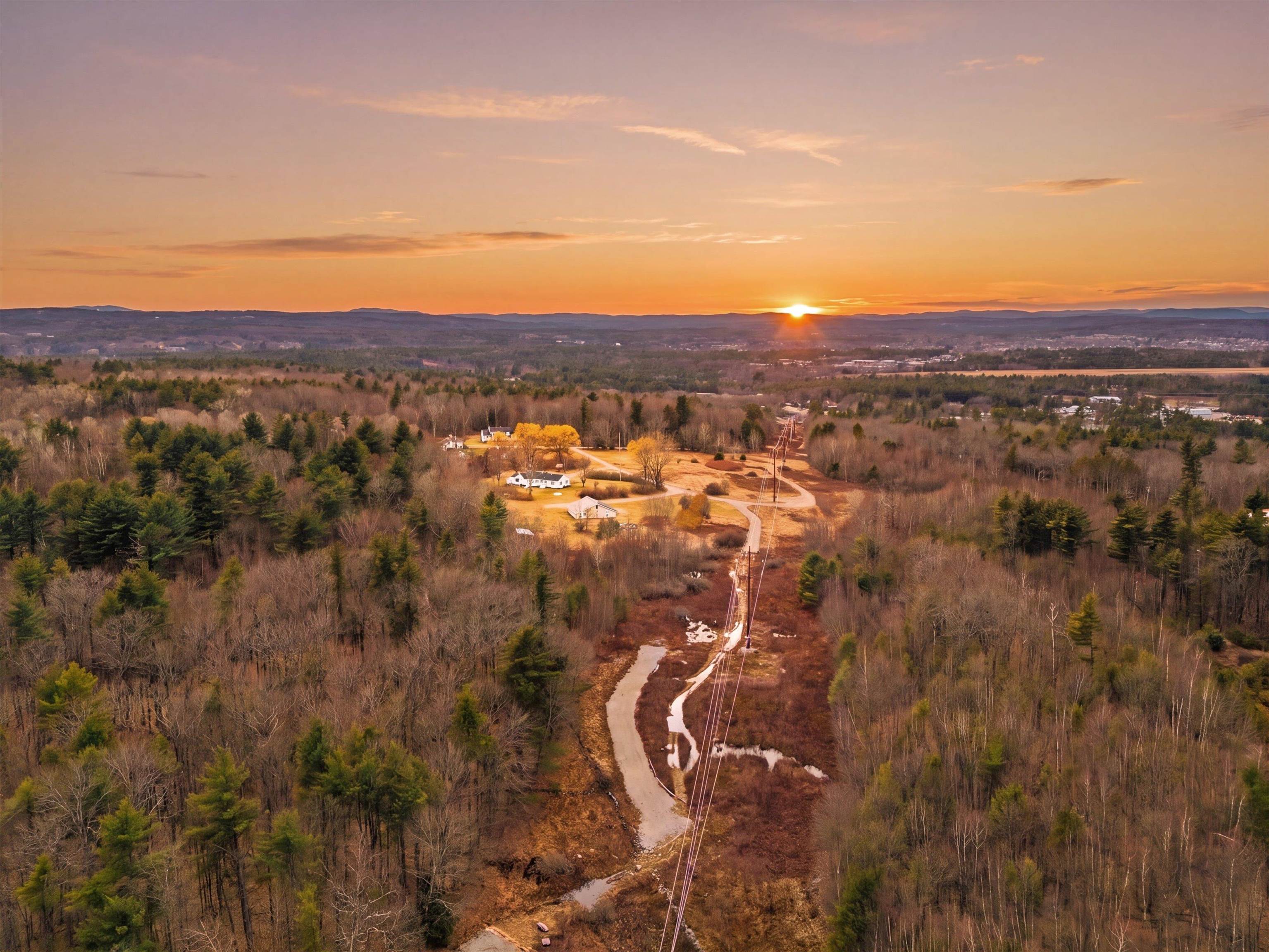 Photo 1 of 17 — 629 635 Fourth Range Road 635, Pembroke, NH 03275