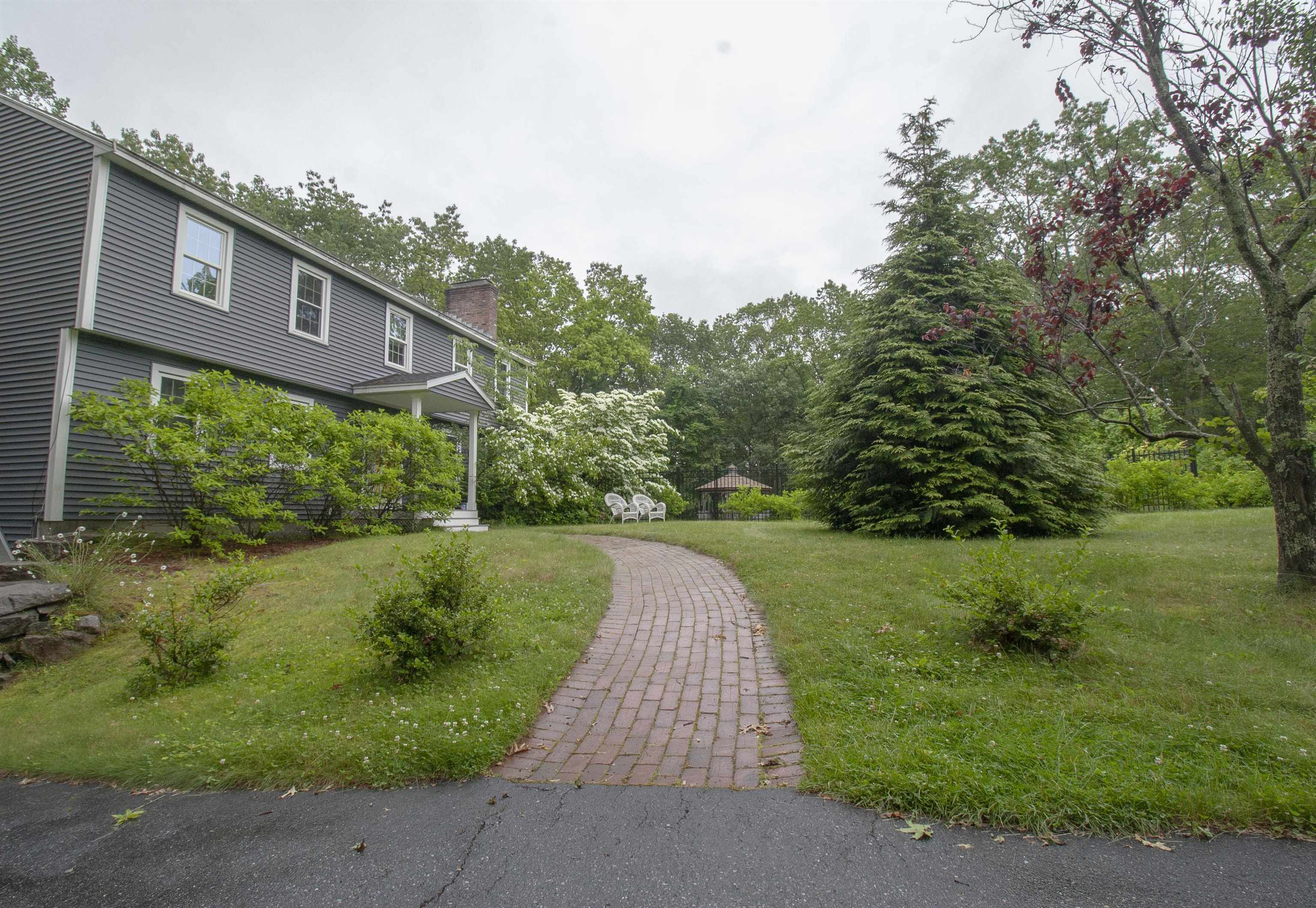 6 Maryann Lane