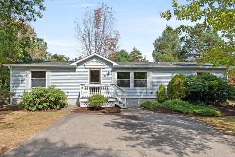 17 Lilac Lane Belmont NH 03220
