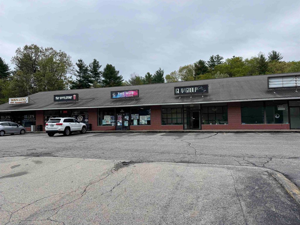 Photo of 433 Amherst Street, Nashua, NH 03063 (MLS # 5063541)