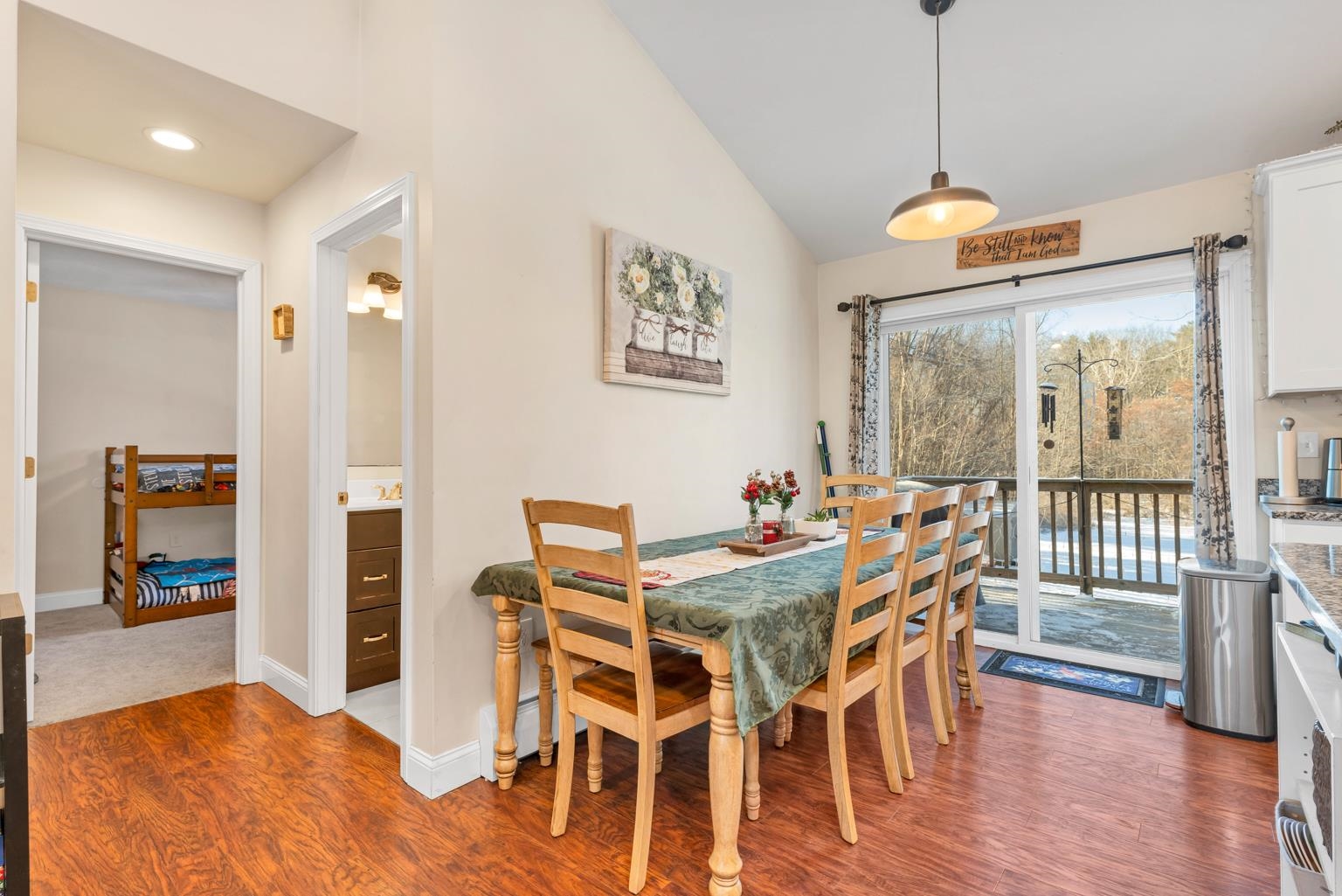 Belmont, New Hampshire 03220, United States, 3 Bedrooms Bedrooms, ,2 BathroomsBathrooms,Residential,Pending,24058