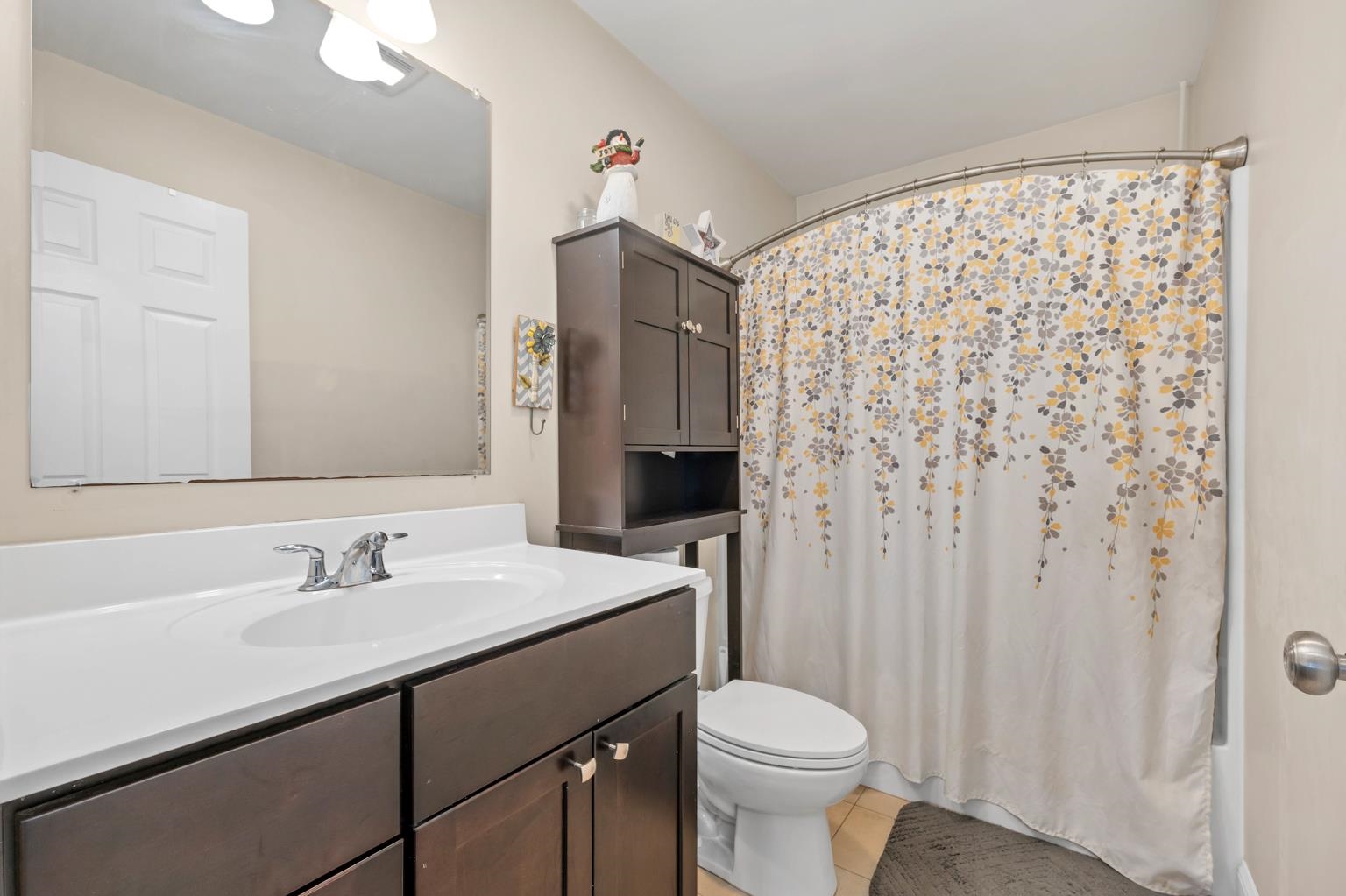 Belmont, New Hampshire 03220, United States, 3 Bedrooms Bedrooms, ,2 BathroomsBathrooms,Residential,Pending,24058