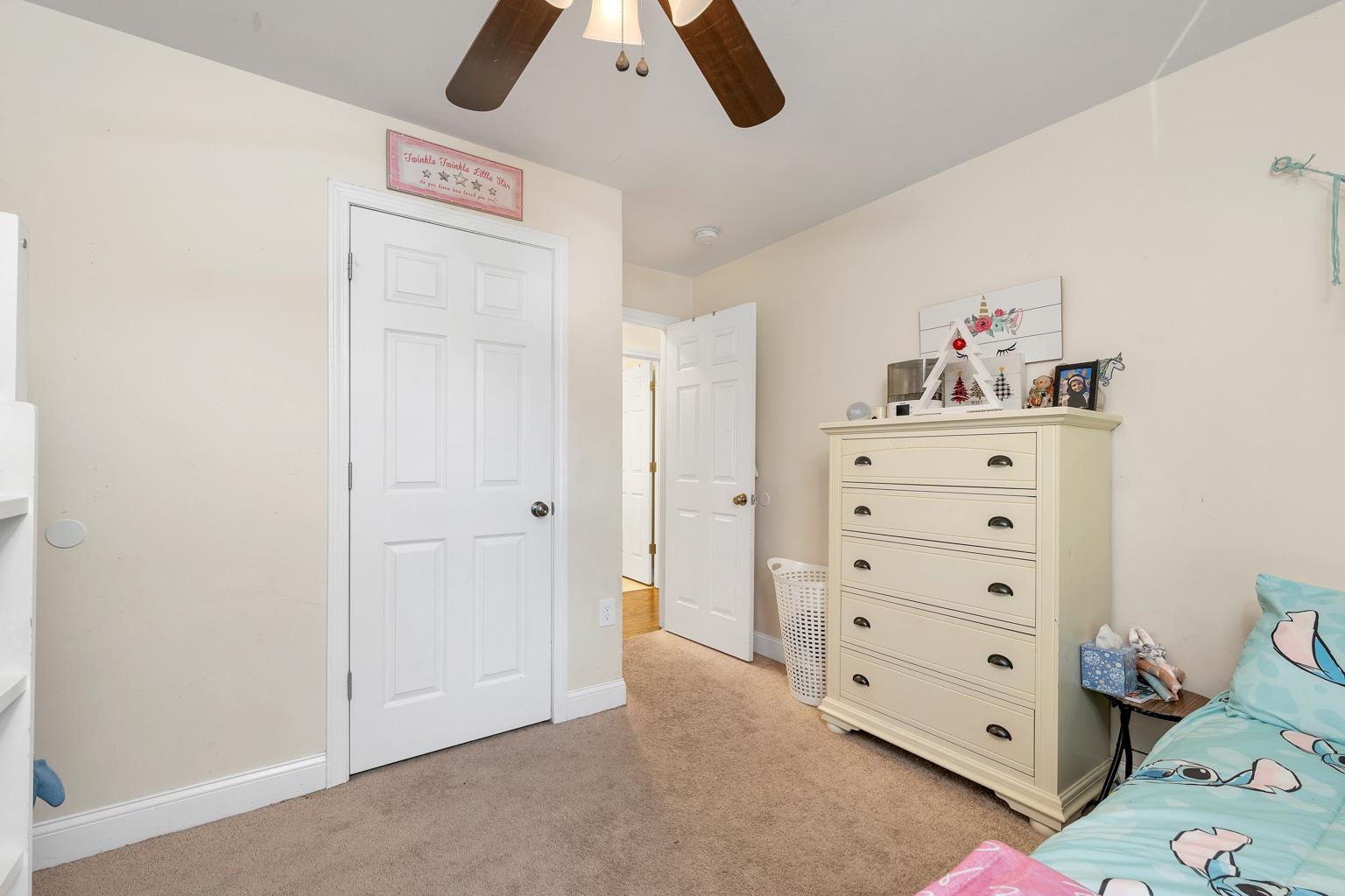 Belmont, New Hampshire 03220, United States, 3 Bedrooms Bedrooms, ,2 BathroomsBathrooms,Residential,Pending,24058