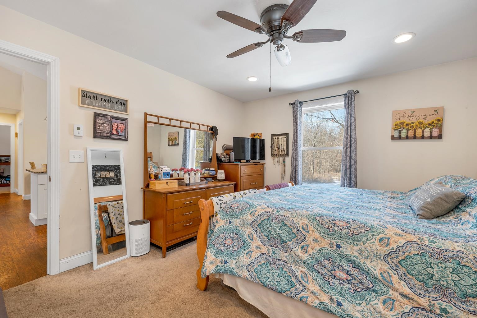 Belmont, New Hampshire 03220, United States, 3 Bedrooms Bedrooms, ,2 BathroomsBathrooms,Residential,Pending,24058