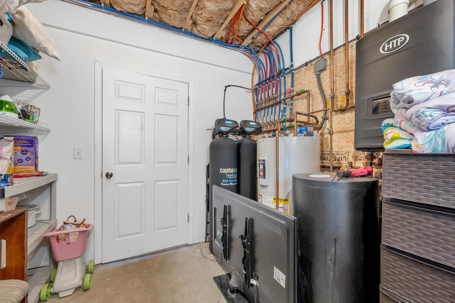 Belmont, New Hampshire 03220, United States, 3 Bedrooms Bedrooms, ,2 BathroomsBathrooms,Residential,Pending,24058