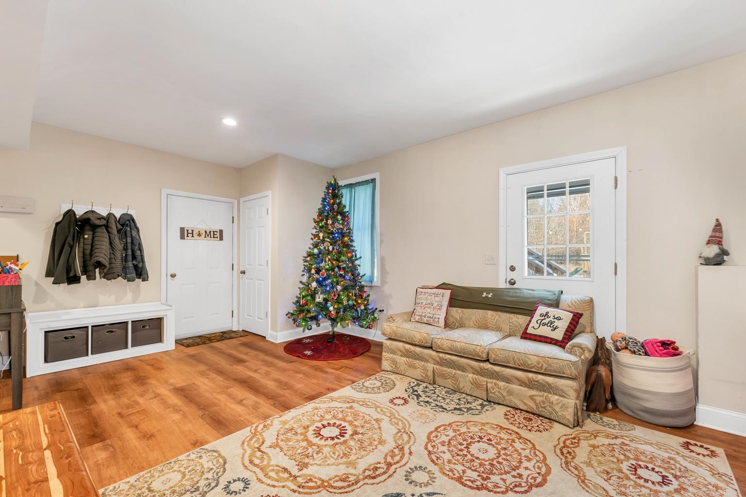 Belmont, New Hampshire 03220, United States, 3 Bedrooms Bedrooms, ,2 BathroomsBathrooms,Residential,Pending,24058