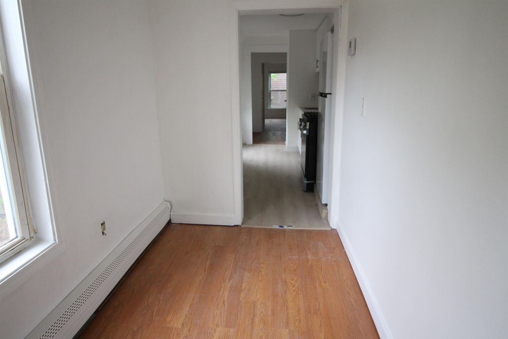 Photo of 11 Elm Street #1A, Manchester, NH 03103 (MLS # 5087776)