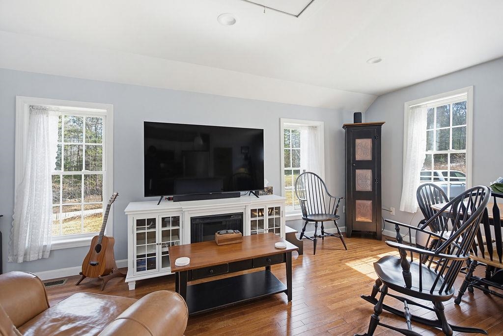 436 Old Homestead Highway