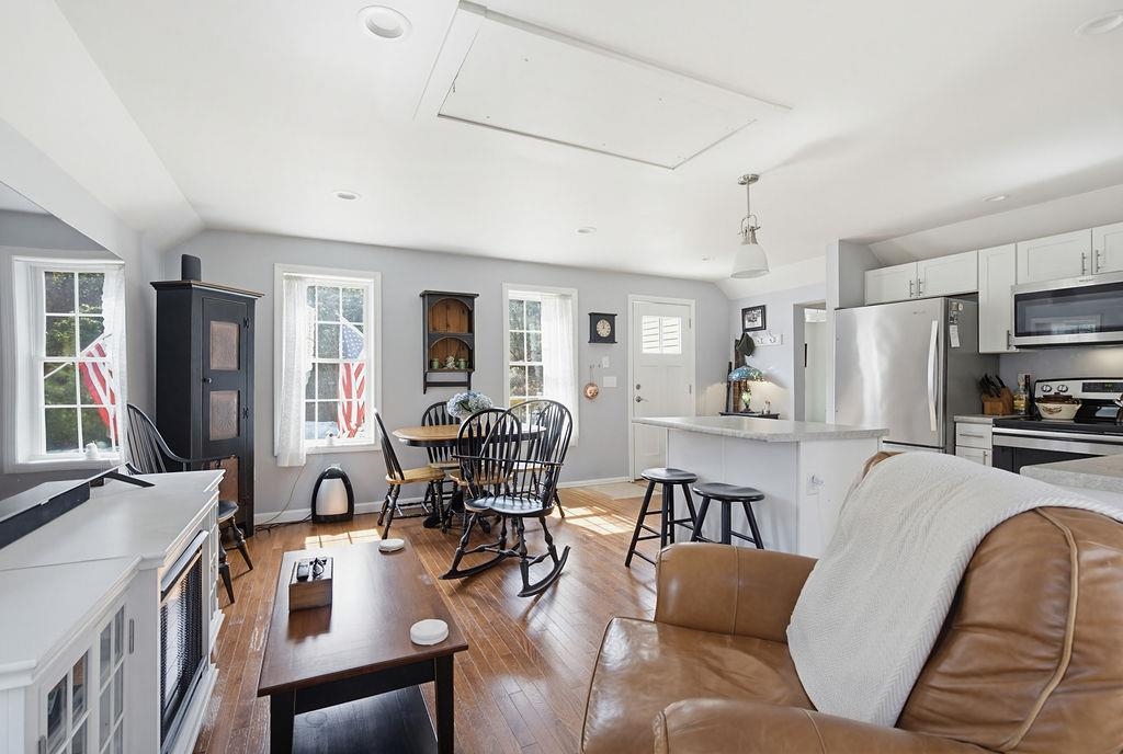 436 Old Homestead Highway