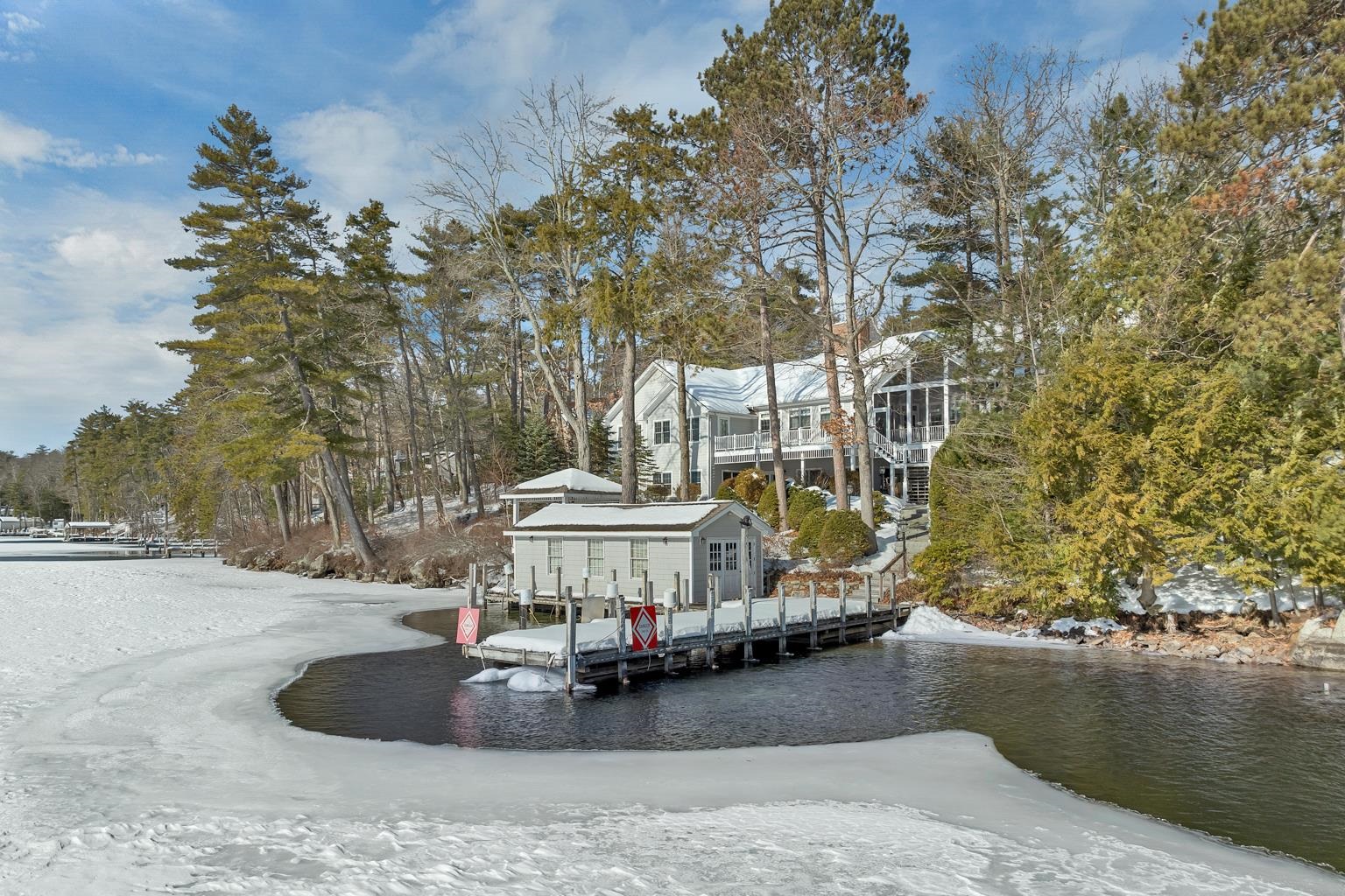 6 Governor Wentworth Highway