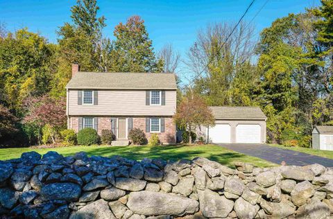 29 Depot Road Stratham NH 03885