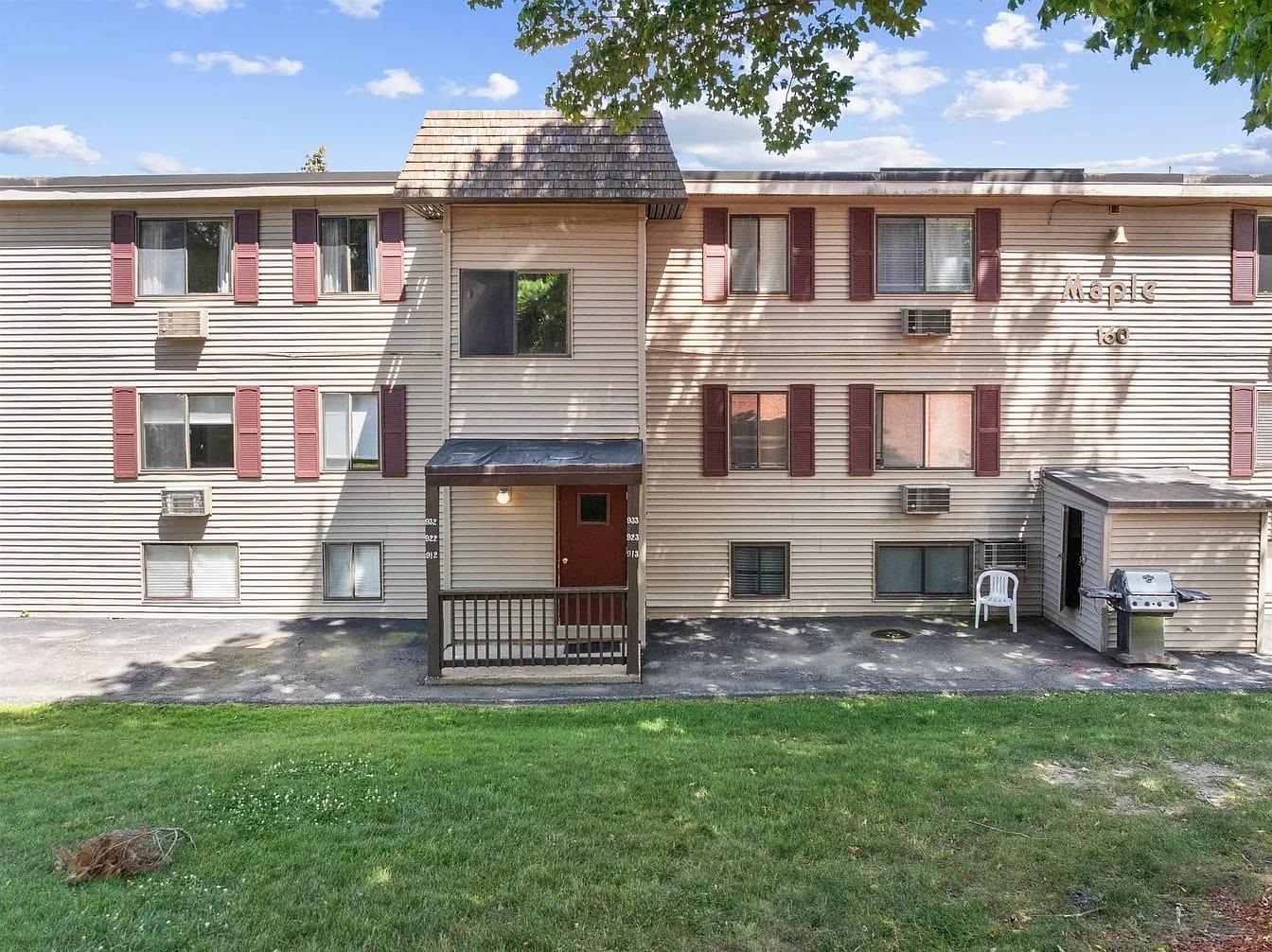 160 Treetop Circle 23