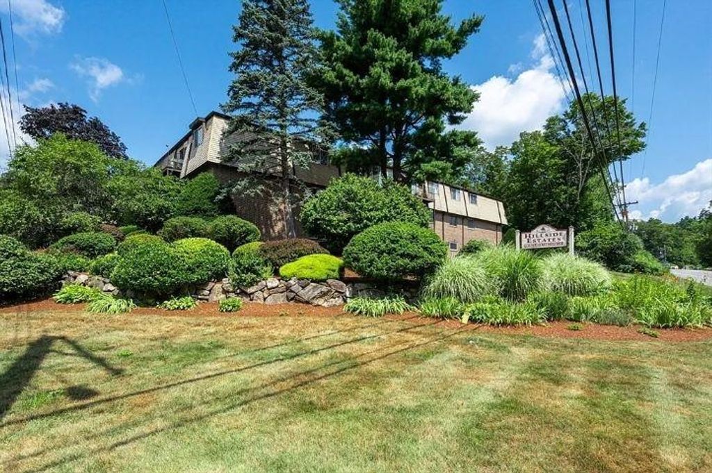 Photo of 2 Pembroke Drive #21, Derry, NH 03038 (MLS # 5055644)