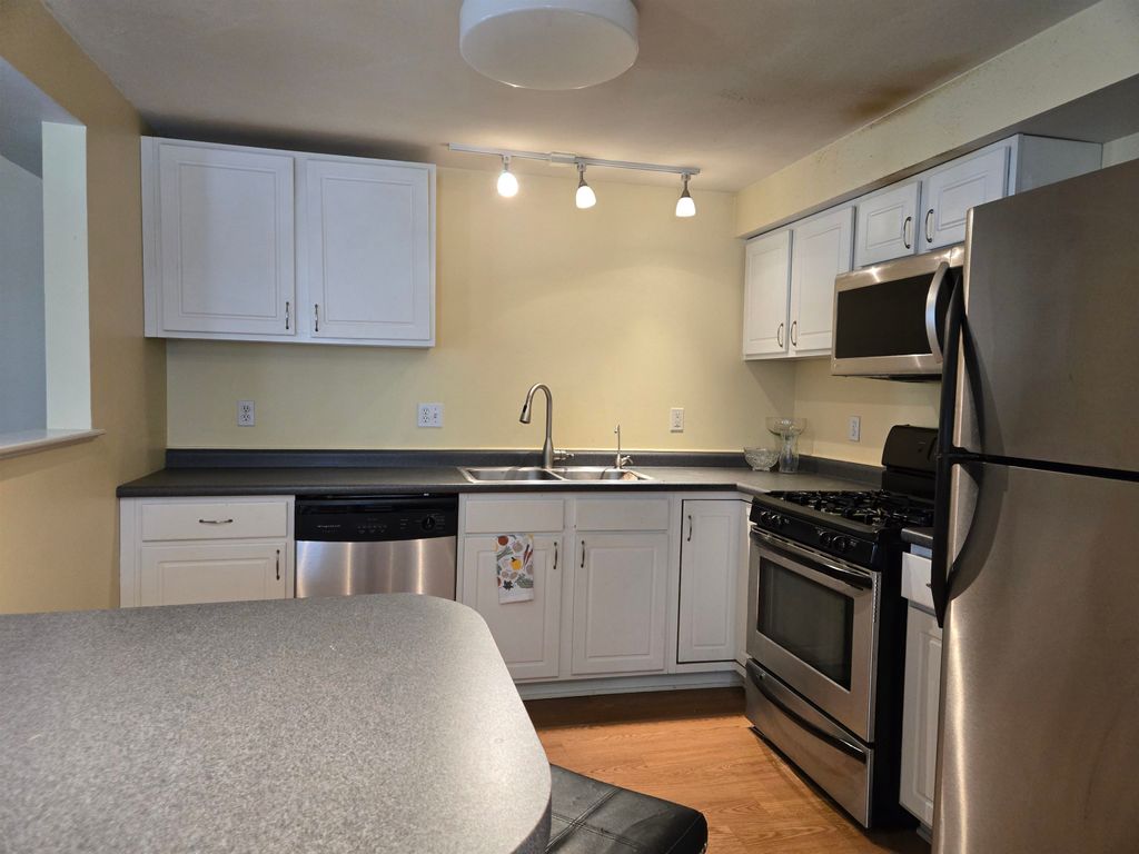 Photo of 35 Collins Landing Road #32, Weare, NH 03281 (MLS # 5078136)