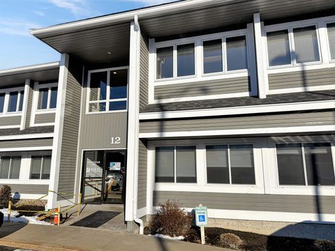 12 Stiles Road 11 Salem NH 03079