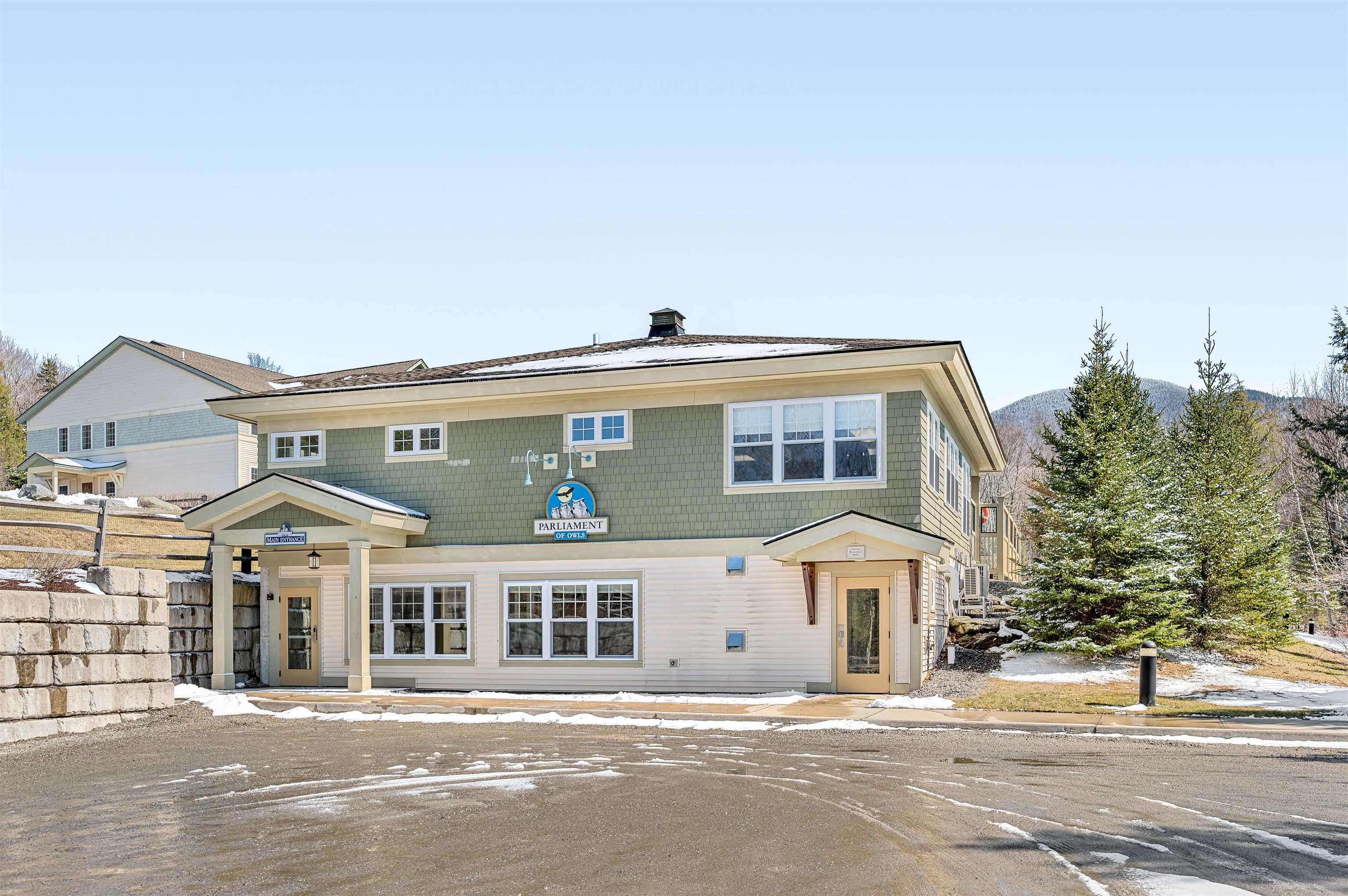 5B Owls at Smugglers Notch Resort