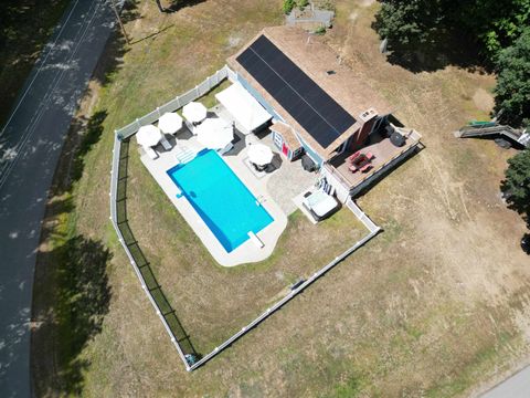 10 Folly Brook Terrace Kingston NH 03848