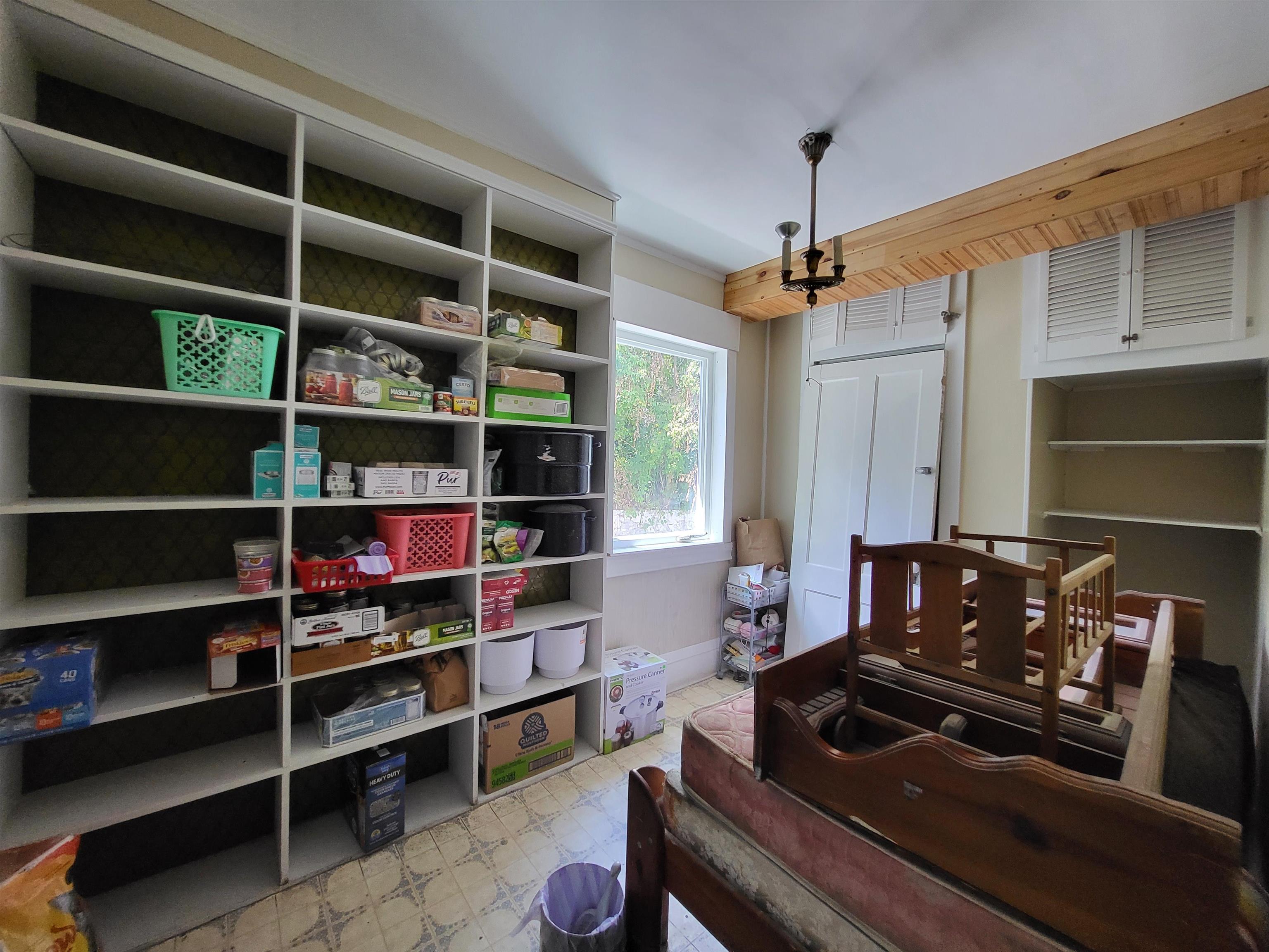 Barre City, Vermont 05641, United States, 9 Bedrooms Bedrooms, ,4 BathroomsBathrooms,Residential,Active,198337