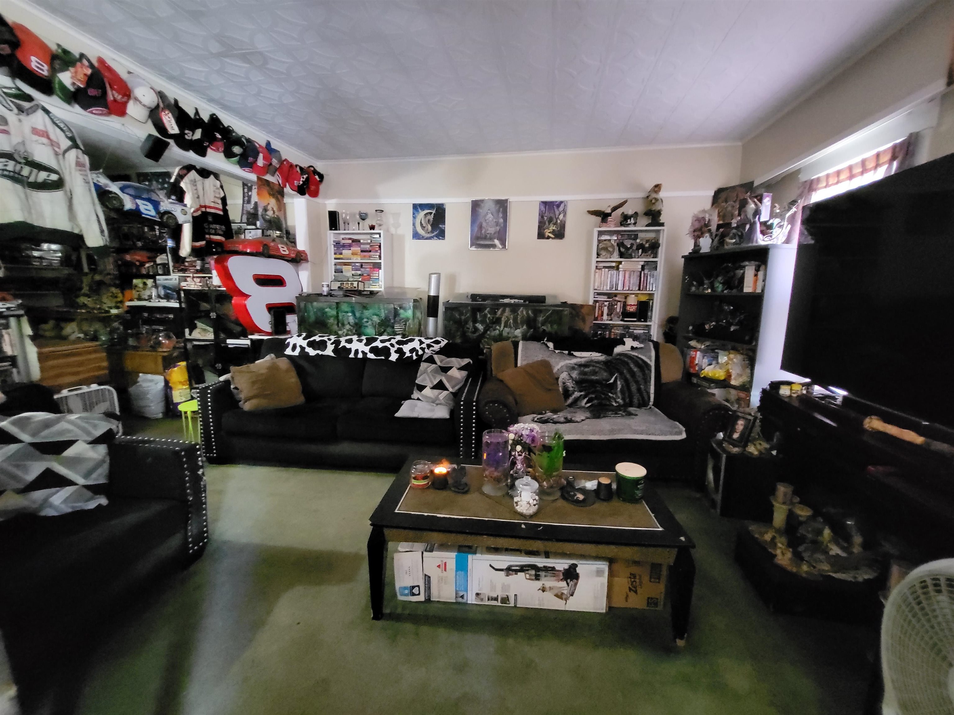 Barre City, Vermont 05641, United States, 9 Bedrooms Bedrooms, ,4 BathroomsBathrooms,Residential,Active,198337