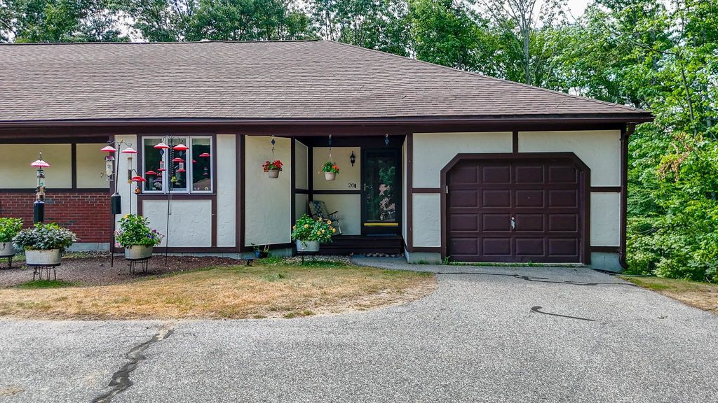 Photo of 20 Chandler Drive #20, Atkinson, NH 03811 (MLS # 5054466)