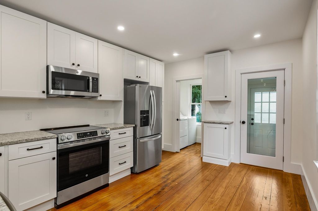 Photo of 26 Cabot Street #26, Portsmouth, NH 03801 (MLS # 5066945)
