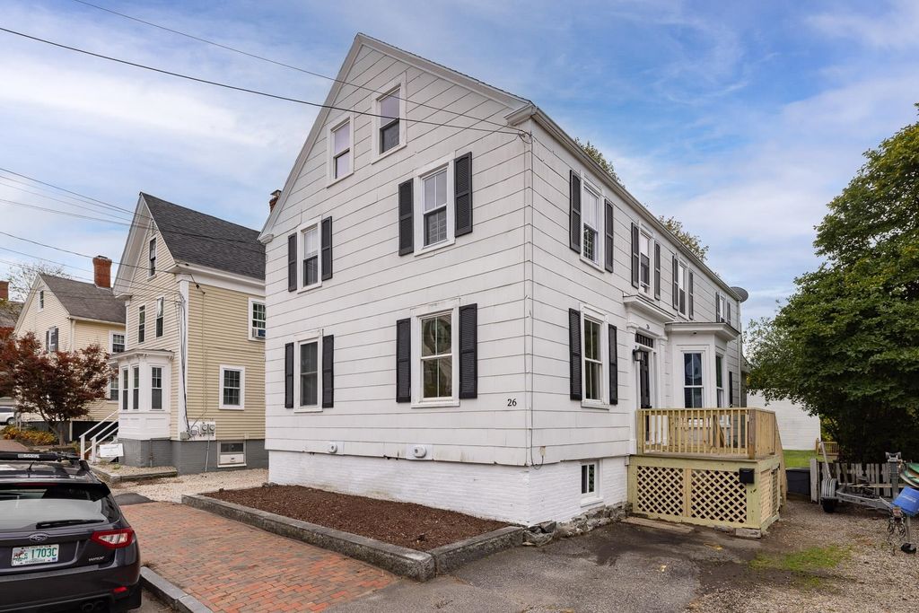 Photo of 26 Cabot Street #26, Portsmouth, NH 03801 (MLS # 5066945)