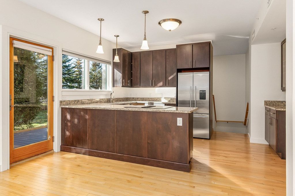 Photo of 677 Dennett Street #1, Portsmouth, NH 03801 (MLS # 5070257)