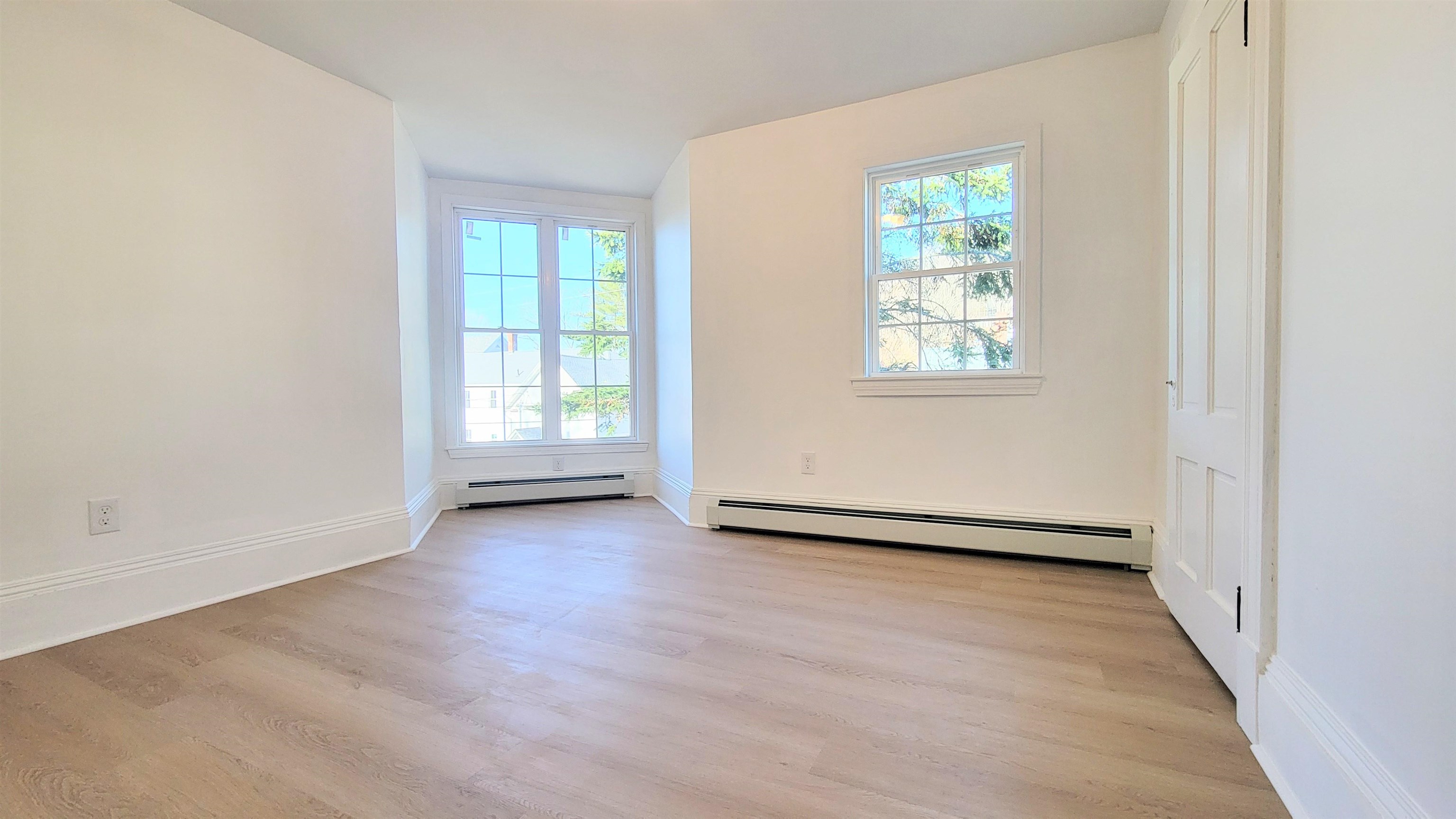 Ashland, New Hampshire 03217, United States, 3 Bedrooms Bedrooms, ,2 BathroomsBathrooms,Residential,Active,134539