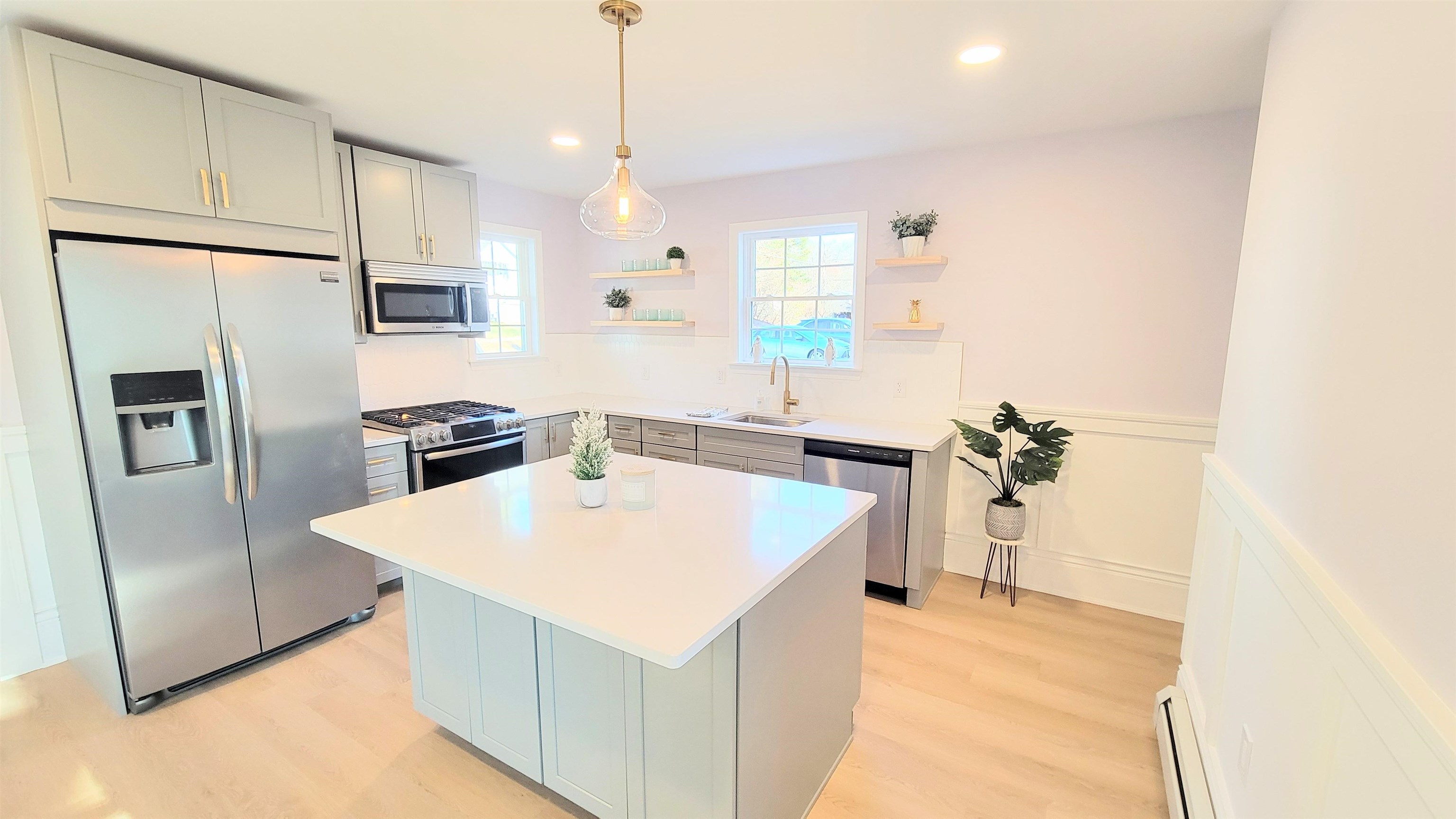 Ashland, New Hampshire 03217, United States, 3 Bedrooms Bedrooms, ,2 BathroomsBathrooms,Residential,Active,134539