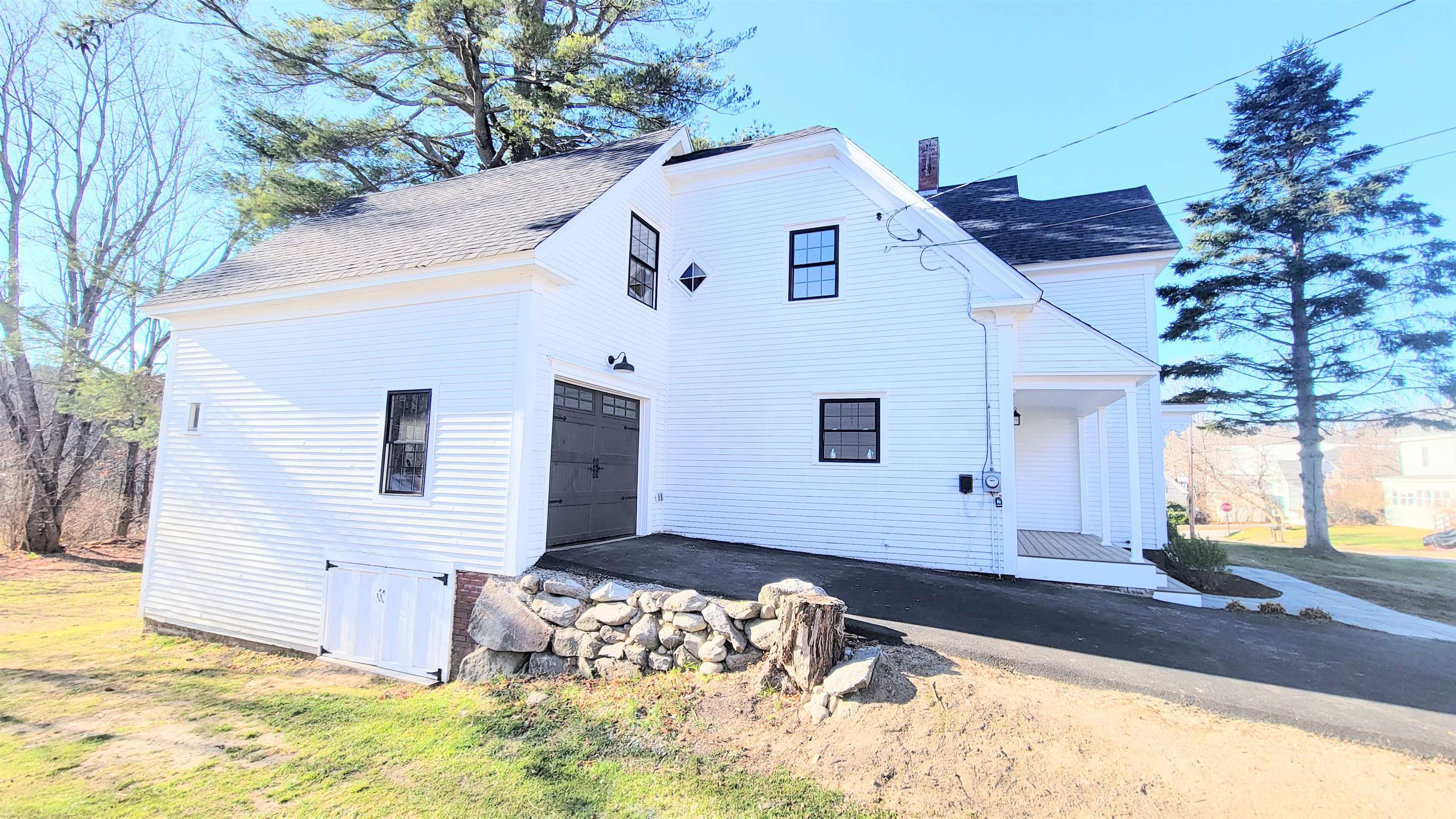 Ashland, New Hampshire 03217, United States, 3 Bedrooms Bedrooms, ,2 BathroomsBathrooms,Residential,Active,134539