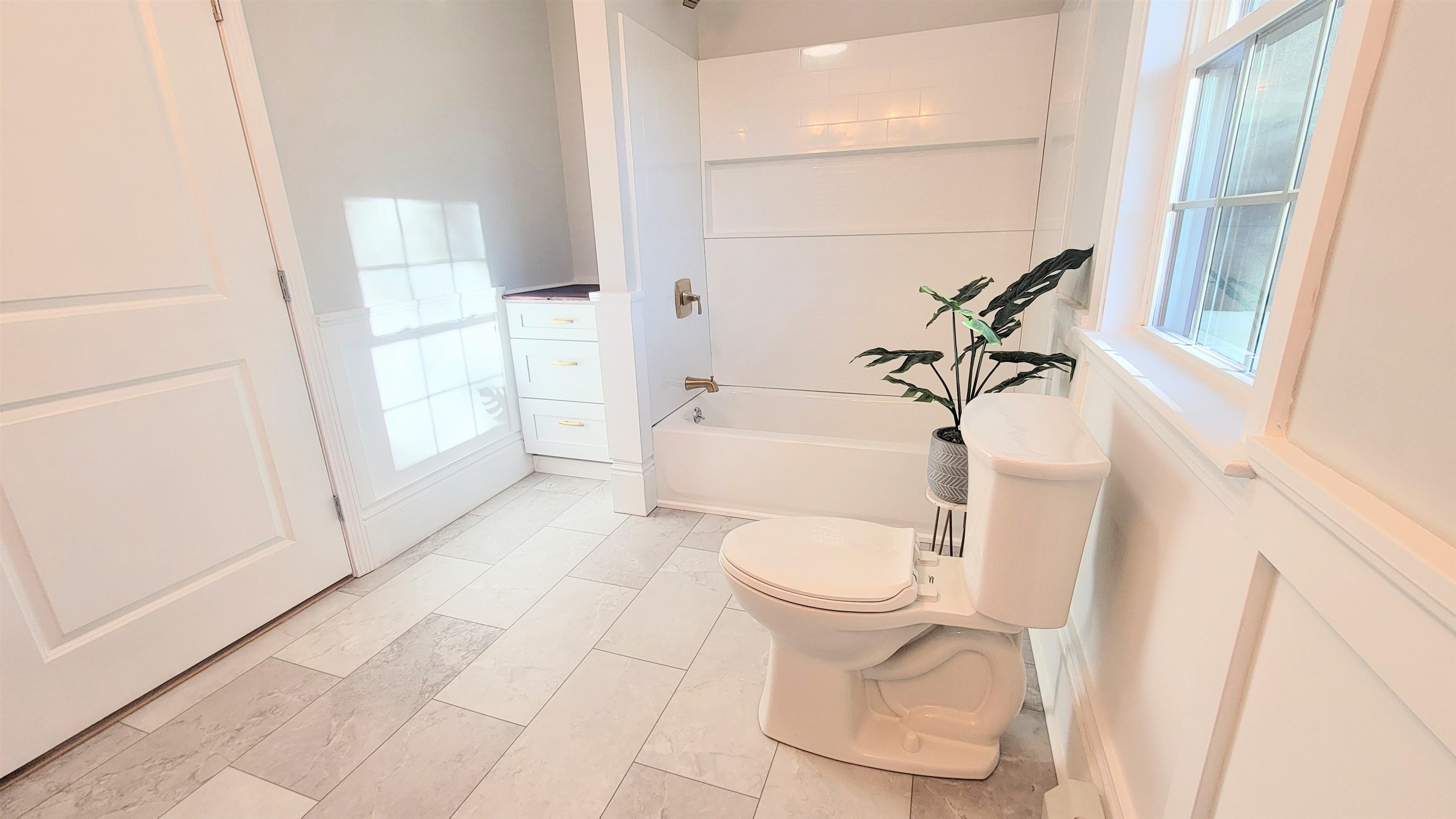 Ashland, New Hampshire 03217, United States, 3 Bedrooms Bedrooms, ,2 BathroomsBathrooms,Residential,Active,134539