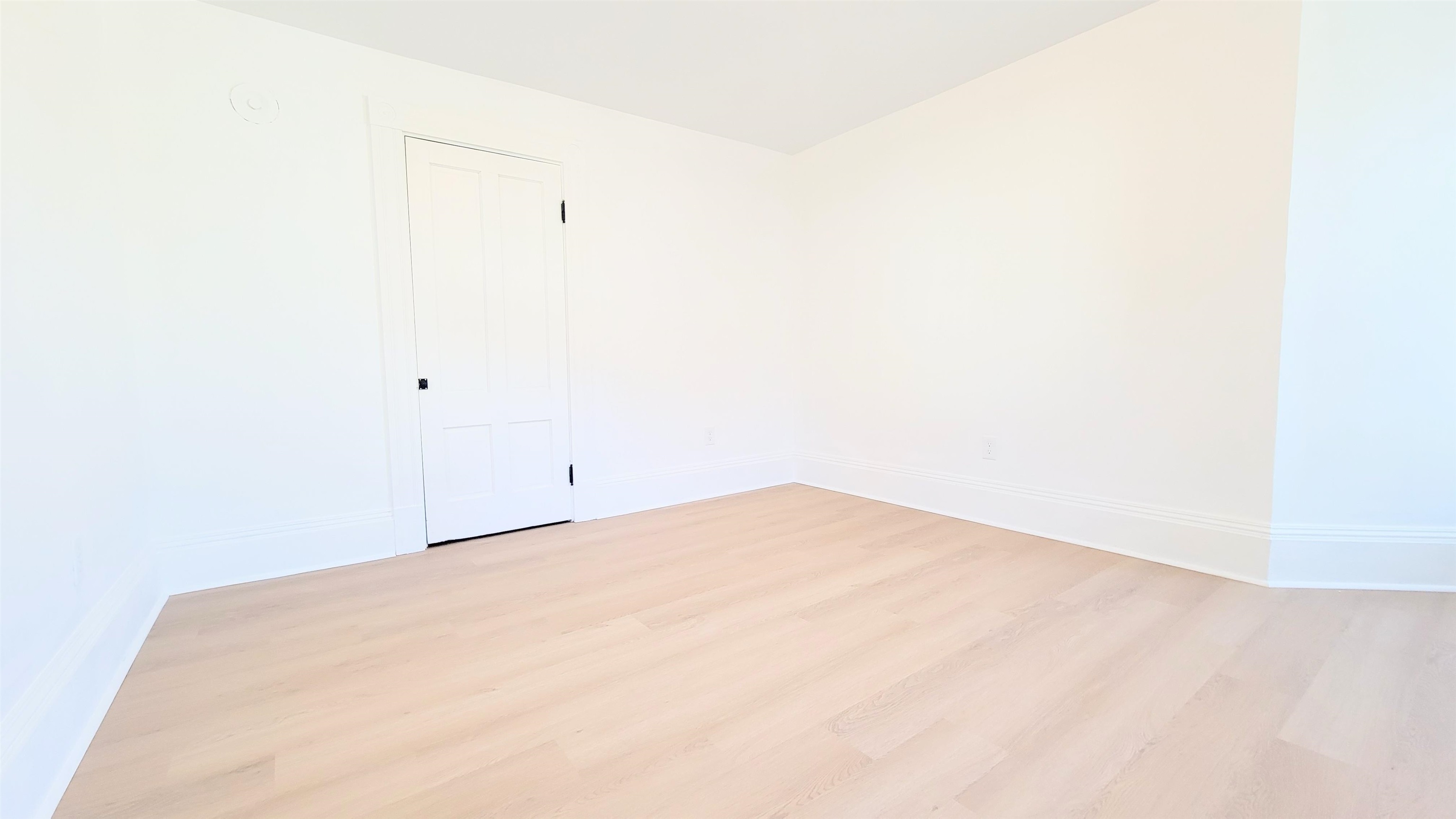 Ashland, New Hampshire 03217, United States, 3 Bedrooms Bedrooms, ,2 BathroomsBathrooms,Residential,Active,134539