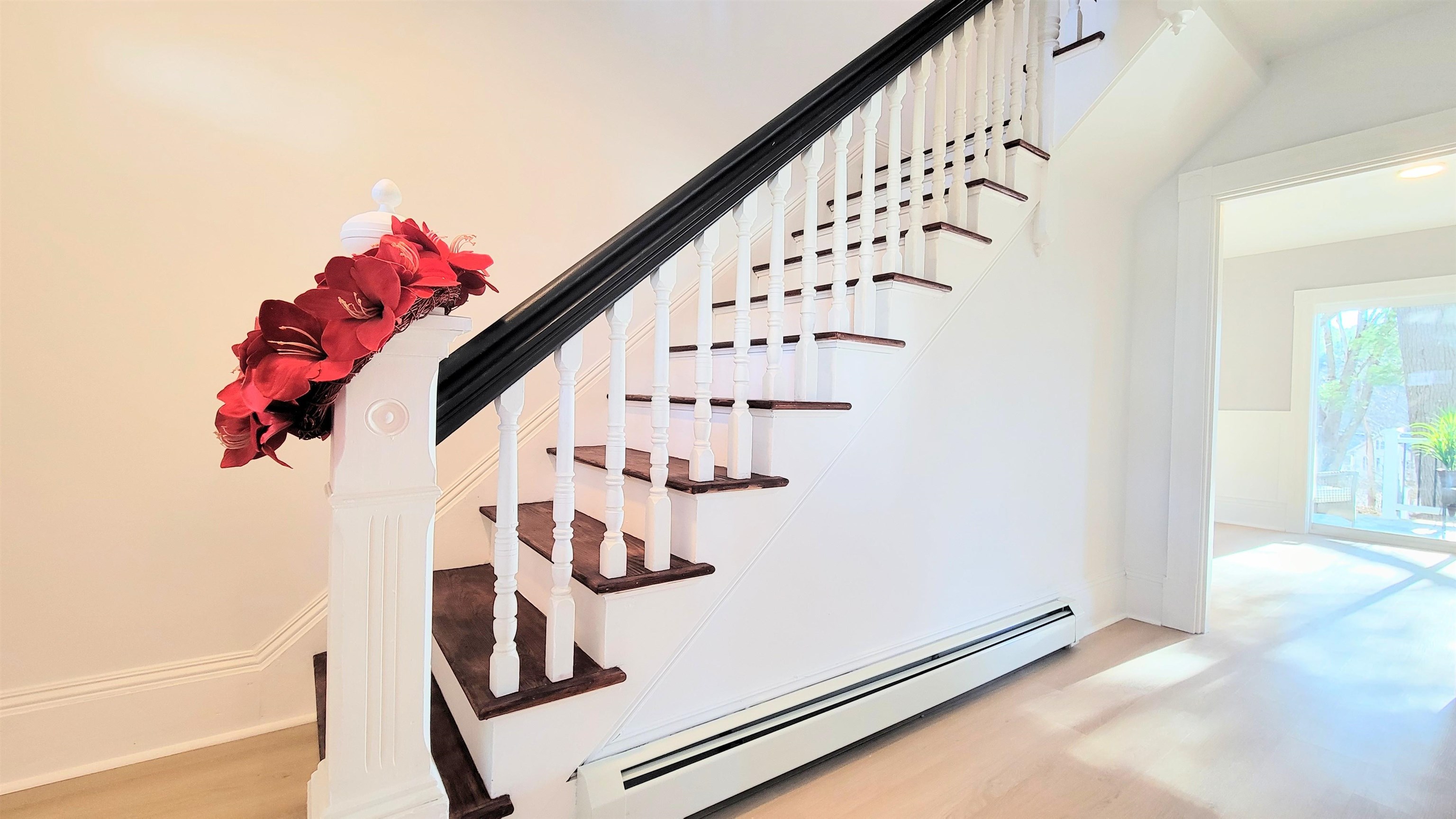 Ashland, New Hampshire 03217, United States, 3 Bedrooms Bedrooms, ,2 BathroomsBathrooms,Residential,Active,134539