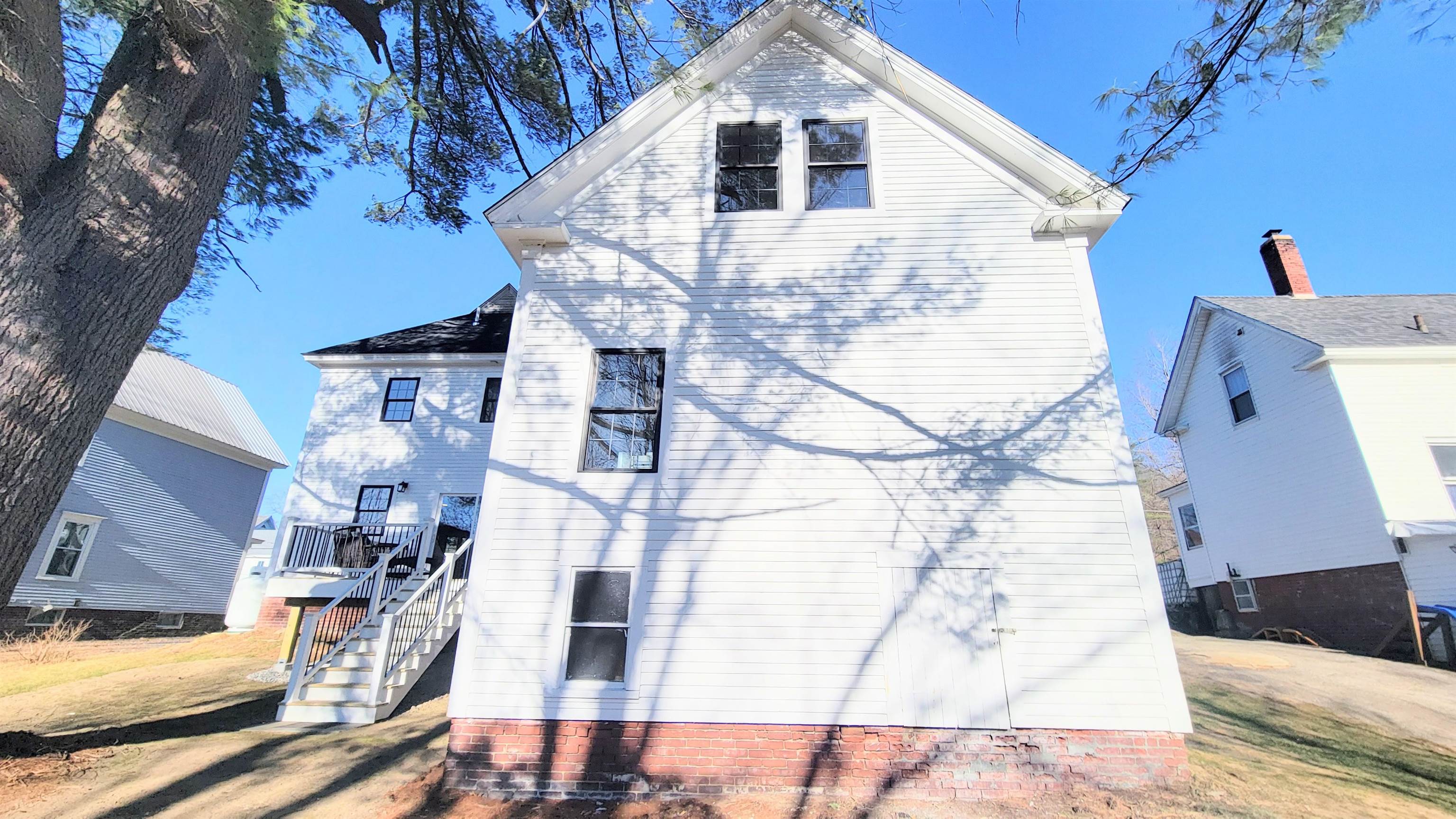 12 Washington Street